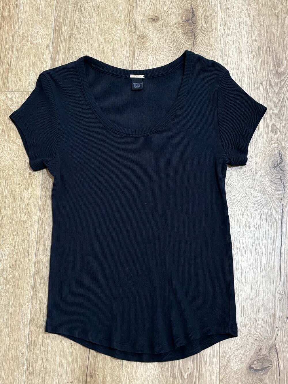 Magaschoni Women Black Ribbed Scoop Neck Short Sleeve Pima Cotton Modal T-Shirt